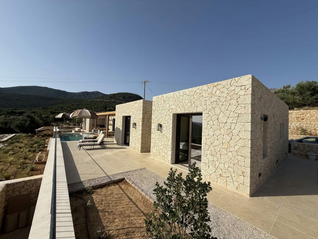 House Andromeda image 8